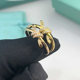 Band Rings V Gold Plated Mijin New Knot Ring for Women T Home 18k Rose Twisted Rope Girls Love Ling Same Style High Q240507