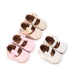 Sneakers Baby Girls Cute Moccasinss Solid Color Bowknot Decor Soft Sole Flats Shoes First Walkers Non-Slip Summer Princess Shoes H240508
