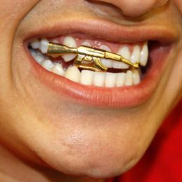 Gun Shape Teeth Grills Hip Hop Rapper Men Women Top Bottom Single TeethGrillz Tooth Clips Party Jewellery Gold Silver Color2223013