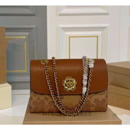 2024 New fashion casual Classic Rivet with Pattern Small Square Camellia One Shoulder Crossbody Chain Bag