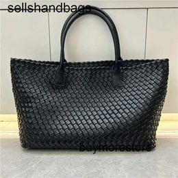 Totes Handbag Cabat BottegVents 7A Woven Shoulder Handbags Shopping Bags Women Purse capacity Genuine Leatherwqw3Z9G