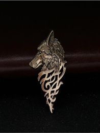 Charming Vintage Men Punk Wolf Badge Brooch Lapel Pin Shirt Suit Collar Jewellery Gift For Men Summer Wear Nice Gift GA7613122203