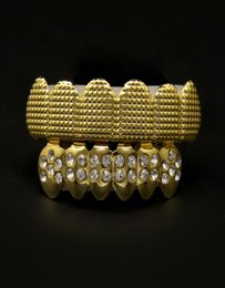 Micro Pave Cubic Zirconia Silver Gold Colour Teeth Grills Hiphop Rocker Halloween Iced Out Caps TopBottom Fang Grills Set Bling te5801653