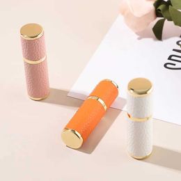 Fragrance 5ml portable mini refillable perfume bottle high-end leather sub bottle travel empty cosmetics container spray atomizer Y240503