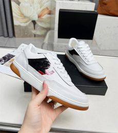 Designer Women C Skate Shoes Chanells Leather Sneakers Fabric Lace Up Woman Flat Training Cclies Running Shoe 42212