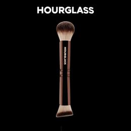 Makeup Brushes Horglass Versatile makeup brush to meet all your facial and eye needs Q240507