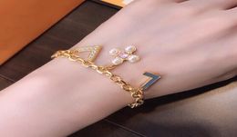 Luxury Designer Jewellery Women Bracelets four leaf flower gold bracelet With letter and stamps Copper fashion Jewelry8131915