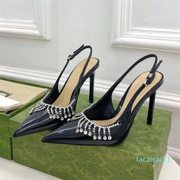 Slingbacks Pumps Diamond Chain High Heels Sandals Famous Designer Women Novel Vintage Luxury Shoes Summer Espadrille Sandal