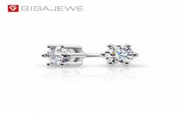 GIGAJEWE Moissanite Total 02ct 3mm Round Cut Stud earrings VVS1 925 Silver Diamond Test Passed Fashion Love Token Woman Girl Gift4016396