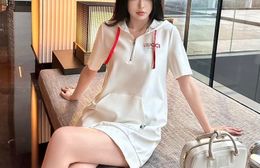 Dresses spring and summer new short-sleeved hooded dresses letter embroidery decorated with large pockets fashionable women's clothing