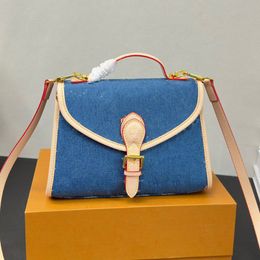 Designers Denim Series Vintage Underarm Denim Nurse Messenger Bag Women Luxurys Classic Handbags Tote Original Material Shoulder Crossbody Bags