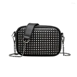 Shoulder Bags 2024 High Quality Designer Handbag Girls Punk Black Street Style Rivet PU Leather Crossbody Bag Women Clutch Purse