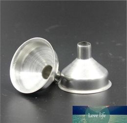 35 x 25mm 304 Stainless Steel Mini Funnel For Liquor Alcohol Hip Whiskey Flasks Essential Oil Perfume Fill Transfer232K7638102