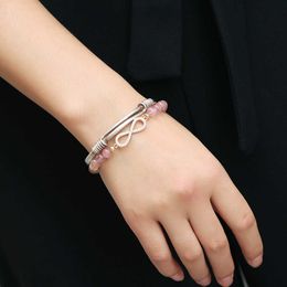 Hot Selling Strawberry Crystal Zircon Armband för kvinnor fashionabla guldpläterade diamant inlagda par presentarmband för kvinnor avancerad känsla