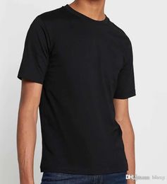 Code 483 Men TShirt Fashion Breathable Comfortable Cotton T shirt Designer Casual Short Sleeves Man Tops Polos High Quality1939756