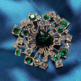 Brooches Stylish And Elegant Crystal Set Brooch Emerald High-end Corsage Women's Pin Accessories