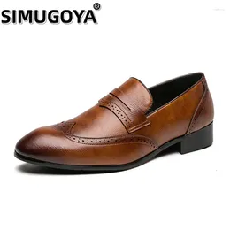 Casual Shoes SIMUGOYA Fashion Men Leather Men's Pointed Classic Carving Business Lazy Slip-on Driving Loafers