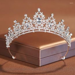 Hair Clips Itacazzo Bridal Headwear Baroque Silver-colour Luxurious Style Dazzling Women's Wedding Tiara Girl Birthday Crown