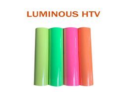 1 sheet 25cmx25cm Luminous Heat Transfer Vinyl Glow in Dark noctilucent Heat Press Machine Tshirt Iron On HTV DIY6492806