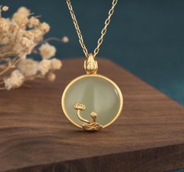 Chinese Retro Court Style Design Jade Inlaid Round Gold Lotus Pendant Classic Lady Necklace Jewelry Gift Necklaces3654129