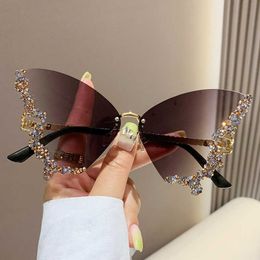 Sunglasses Diamond Sparkling Butterfly Sunglasses for Womens Y2k Luxury Sunglasses for Mens Trend Punk Water Diamond Shadow Womens Glasses UV400