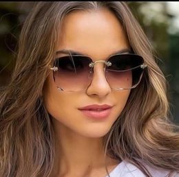 2021 Square Rimless Sunglasses Women Luxury Brand Designer Summer Red Glasses Fashion Sun glasses For Men UV400 Shades Oculos6579588