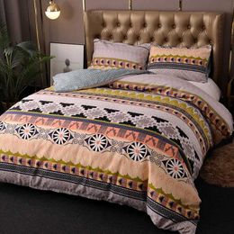 Bedding sets Bohemian style printed bedding large Bohemian vintage Bohemian twill down duvet and pillowcase soft and comfortable covers J240507