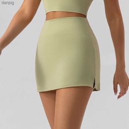 Skirts Mermaid Curve 2024 Spring Summer Slim Skirt Breathable Mini Running Fitness Tennis Skirt Anti-running Sport Badminton Skirt Y240508