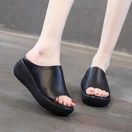 Slippers Sandals And For Women 2024 Genuine Leather Retro Casual Thick Sole Breathable Beach Shoes