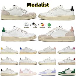 medalist designer Basketball Shoes sneakers men women Action Two-Tone Panda White Black Leather Suede Fuchsia Gold Green Red Pink Yellow Low USA trainers