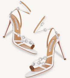 Elegant Aquazzura Starry Night Women Sandals Shoes in Nappa Leather White Gold Party Wedding Pumps Flower Crystal embellishment Lady High Heels EU35-43