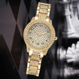 Women's Watches 2PCS Luxury Womens Gold Fashion Womens Quartz Heart Diamond Wrist Elegant Womens Bracelet Set Reloj Mujer