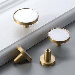 Minimalism Decorative Solid Brass Cabinet Knobs Handles White Shell Furniture Kitchen Cupboard Drawer knob Handles Nordic Style8178048