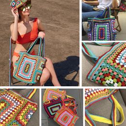 Popular Designer Beach Bag Tote Bags Straw Woven Bag Large Capacity Knitting Mesh Mens Womens Straw Bags Orange Black Apricot Vacation Shopping Soft Breathable