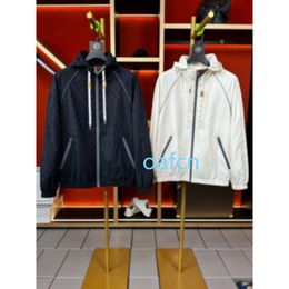 24ss Spring New Men's Jackets, Jackets, Hoodies, Fashion and Casual Thin Women's Couples Breathable Baseball Suits, Printed Letters, Lightweight and Comfortable Jackets