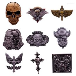 Brooches Horrific Retro Skull Lapel Pins Horror Metal Brooch Collection Denim Jacket Backpack Badge Decoration Given Friends Fashion Gift