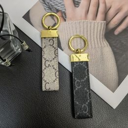 designer keychain Multi-color luxury keychain Women Men Brown leather bag purse lanyard Gold Plated accessories Keychain with lettering top50