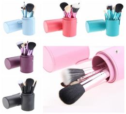 Portable Women Makeup Foundation Eyeshadow Eyeliner Lip Brushes Container Tube Brushes Set with Box Cosmetic Brushes Kit5135132