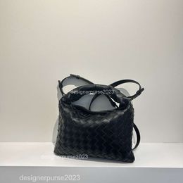 Mini Hop Tote Designer Bag Women Purse Bags 2024 Autumn/winter New Leather Women's Woven Lunch Box Simple One Shoulder Crossbody Handbag