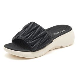 2024 Slippers sandal slides Women Beach Summer cream low Heel Brown White and Black green size 36-42