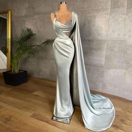 Sier Prom Satin Sleeveless Cape Spaghetti Straps V Neck Appliques Shiny Sequins Evening Dresses Side Slit Floor Length Party Gowns Plus Size Custom Made 0431