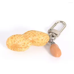 Keychains 1:1 Emulation Peanut Earthnut PVC Resin Keychain Nut Snack Po Prop Model DIY Charm Funny Purse Backpack Dangle Crafts Jewellery