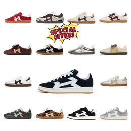 NEW Comfort Designer Casual Shoes for Mens Womens Vegetarian AD Special Shoes Handball men's Women's Sneakers Sneakers