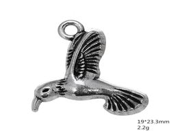 2021 The Smallest Bird In The World Hummingbird Animal Charm Jewelry3129053