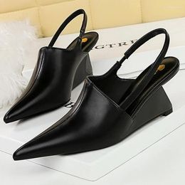 Dress Shoes Bigtree Designer Wedge Heels Hollow Back Strap Sandals Women Summer 2024 Fashion Pointed Tip Pumps