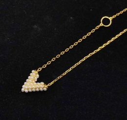 Fashion Chains extravagant V pendant necklaces bracelet stud earrings and set Pearl Jewellery classic designer titanium steel women 1677068