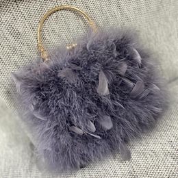 Waist Bags Women Fashion Feather Luxury Ostrich Fur Handbag Purses Lady Party Shoulder Bag Chain S4178