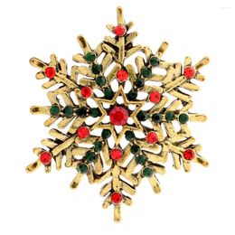 Brooches CINDY XIANG Rhinestone Christmas Snowflake Brooch Unisex Fashion Pin Winter Festivel Jewellery Vintage Accessories Good Gift