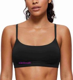 디자이너 Lul Yoga Outfit Sport Bras Women High Support Yoga Womens Butterluxe 조정 가능한 어깨 끈 스포츠 브래지어 둥근 목이 강철 고리가 없습니다.