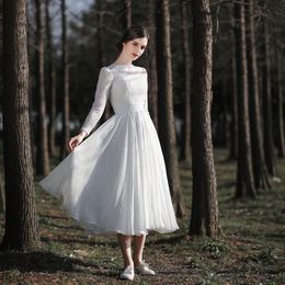 Vintage Tea-Length Short Wedding Dresses 2020 Lace Chiffon Bridal Gowns Long Sleeve O-neck Low Back Informal Beach robe mariage Custom 231a